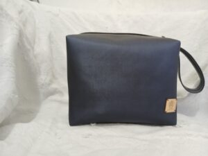 Necessaire em Sintético