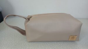 Necessaire em sintético