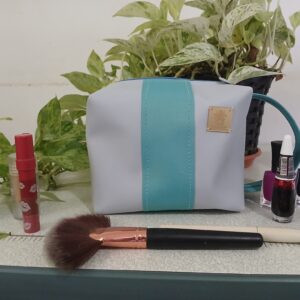 Necessarie em Sintético